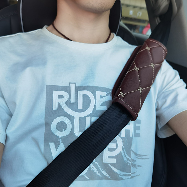  Universal Car Safety Seat Shoulder Belt Pad PVC Leather Seat Belt Cover Cushion for All Weather