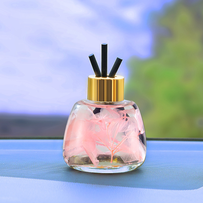 Car Perfume Car Aromatherapy Ornaments Car Men's Air Freshener Long-lasting Incense Car Deodorant Fragrance