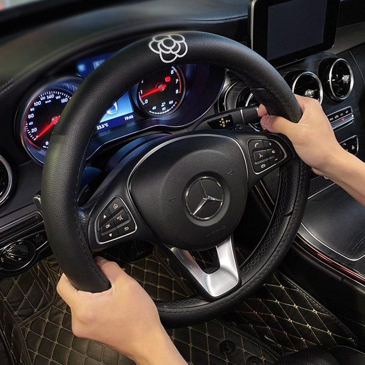 Cute Camellia Leather Car Steering Wheel Cover Non-slip,Sweat Absorption Steering Wheel Cover Universal 15 Inches, Black
