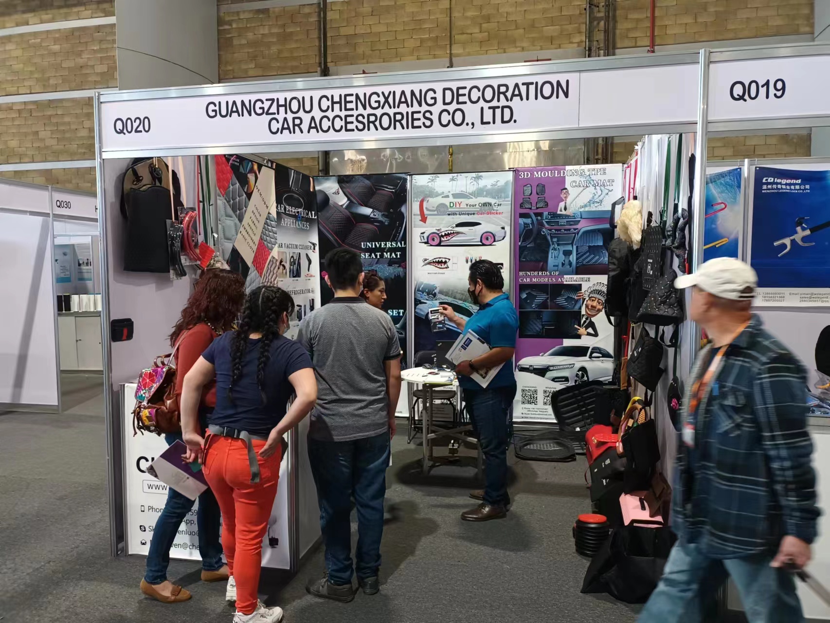 Hanging Backseat Organizer